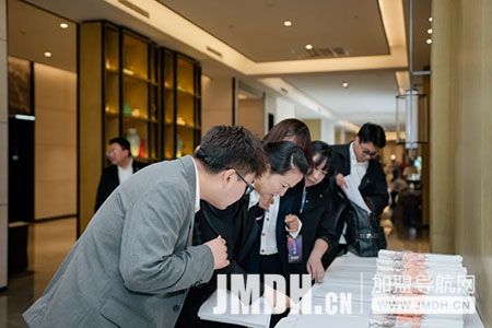 1652406141603940.jpg 5.jpg