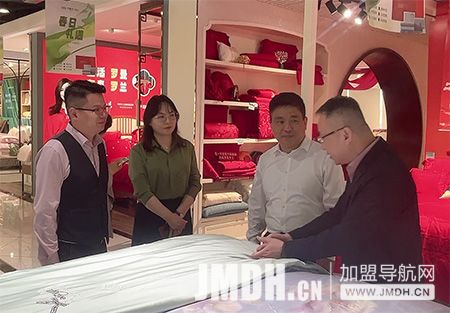 1746004641722110.jpg 4.jpg