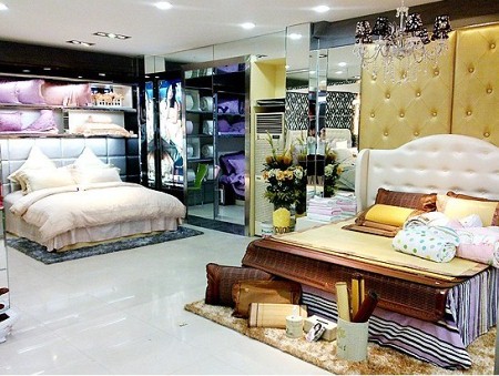 紫罗兰家纺四川巴中专卖店盛装开业